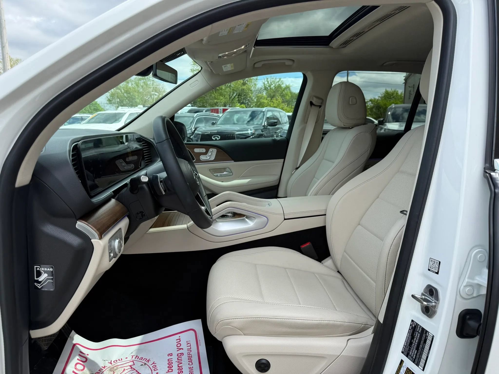 Used 2025 Mercedes-Benz GLE 450e 4MATIC image 17