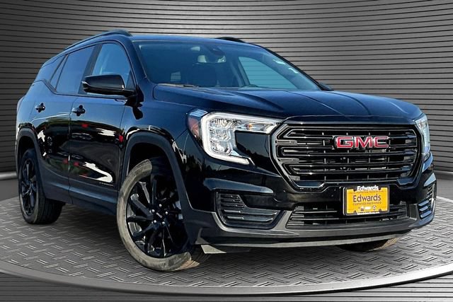 Used 2023 GMC Terrain SLE w/ Elevation Edition AWD/4WD image 3