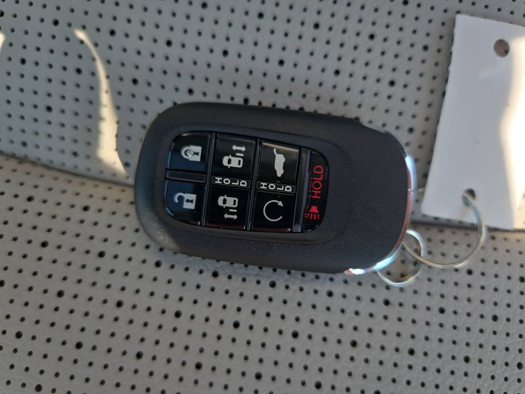 New 2027 Honda Odyssey Elite image 29