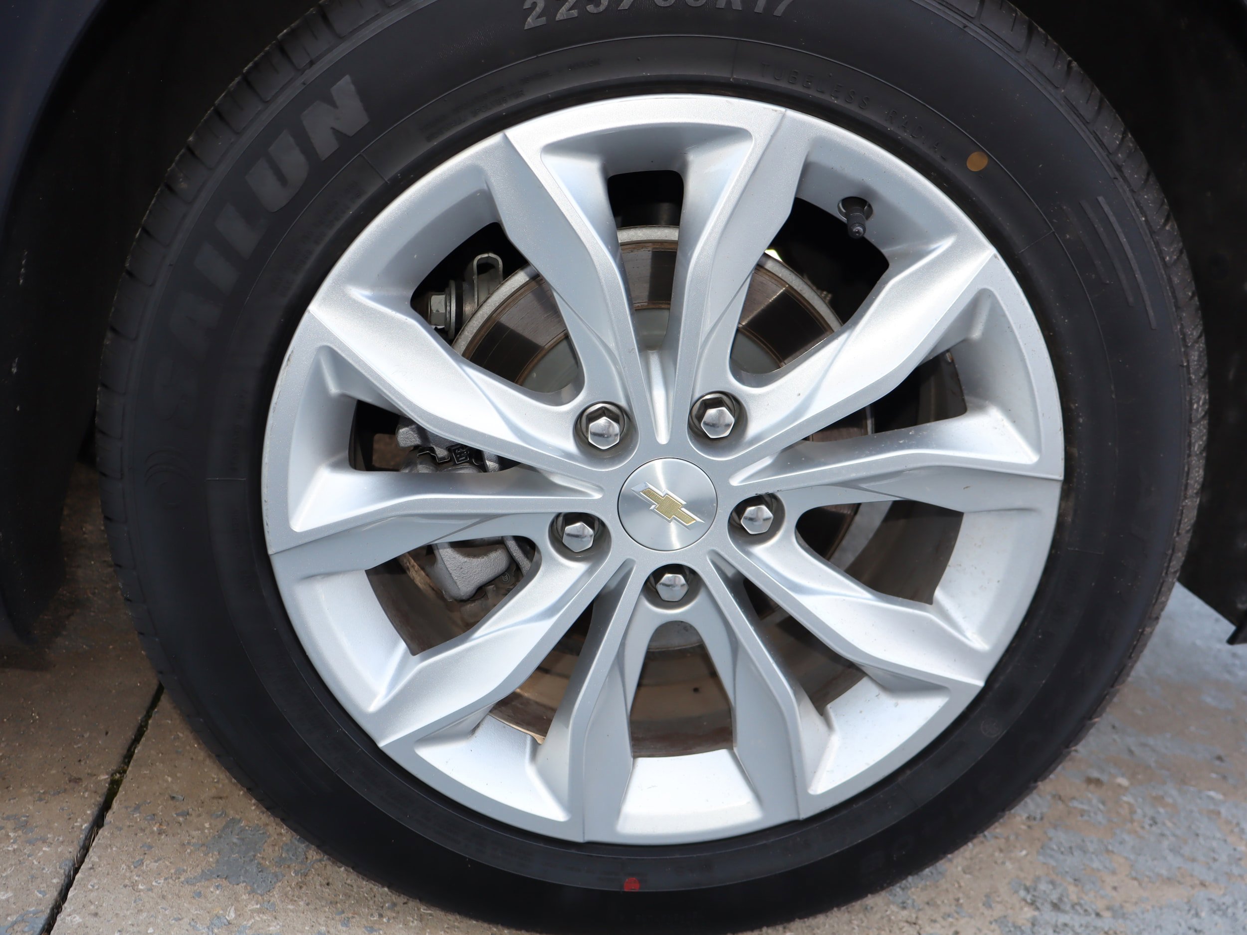 Used 2023 Chevrolet Malibu LT FWD image 12