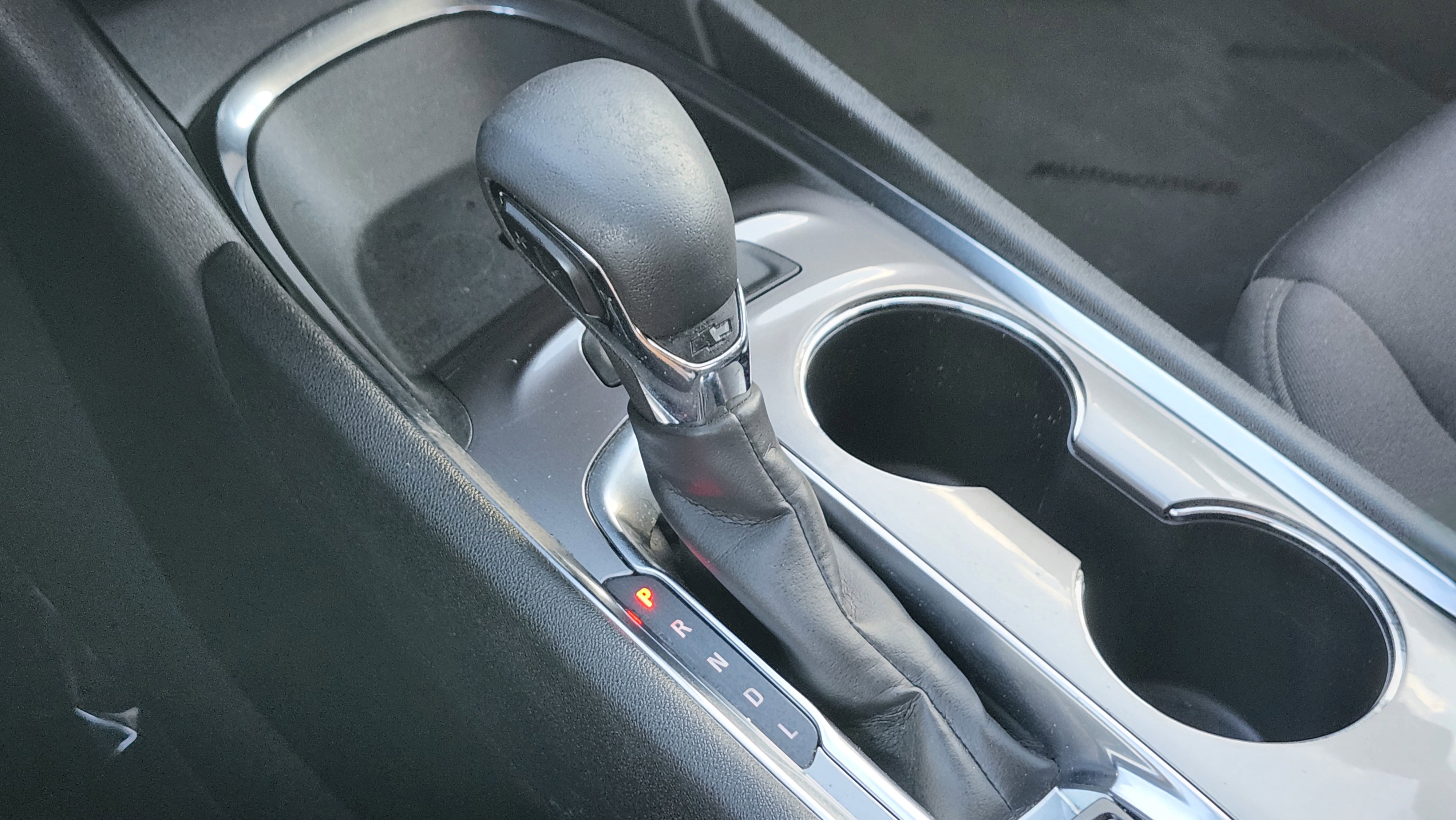 Used 2022 Chevrolet Malibu LT image 28