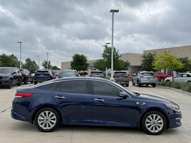 Used 2017 Kia Optima EX w/ Premium Package FWD image 6