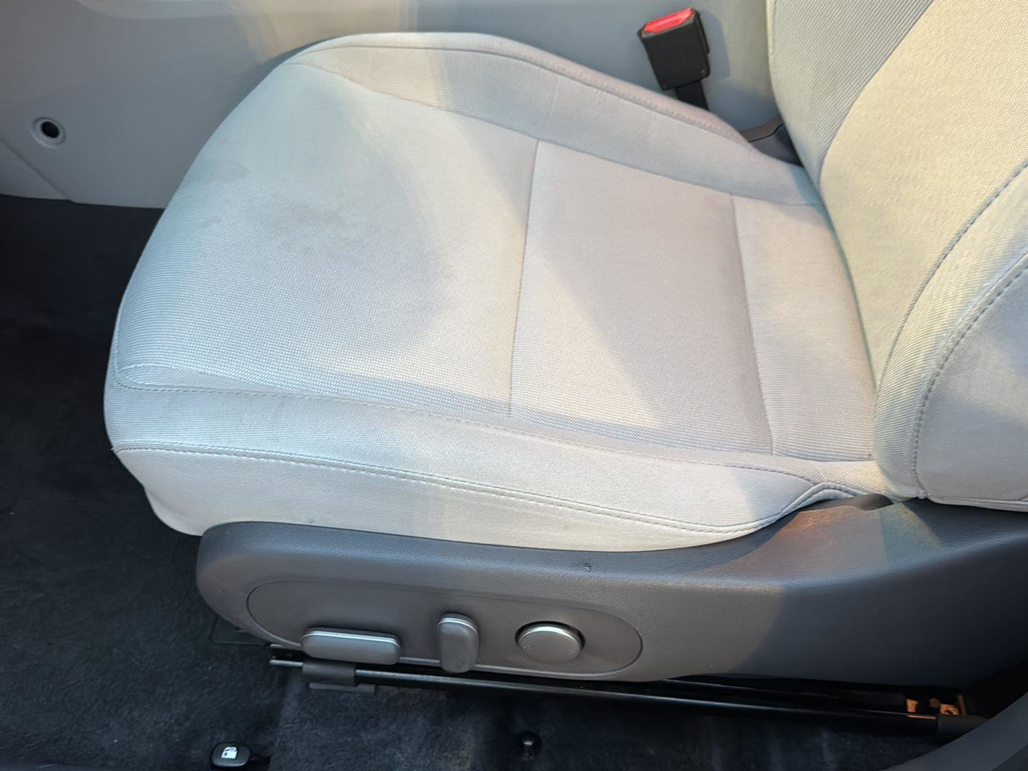 Used 2025 Hyundai Kona SEL image 26