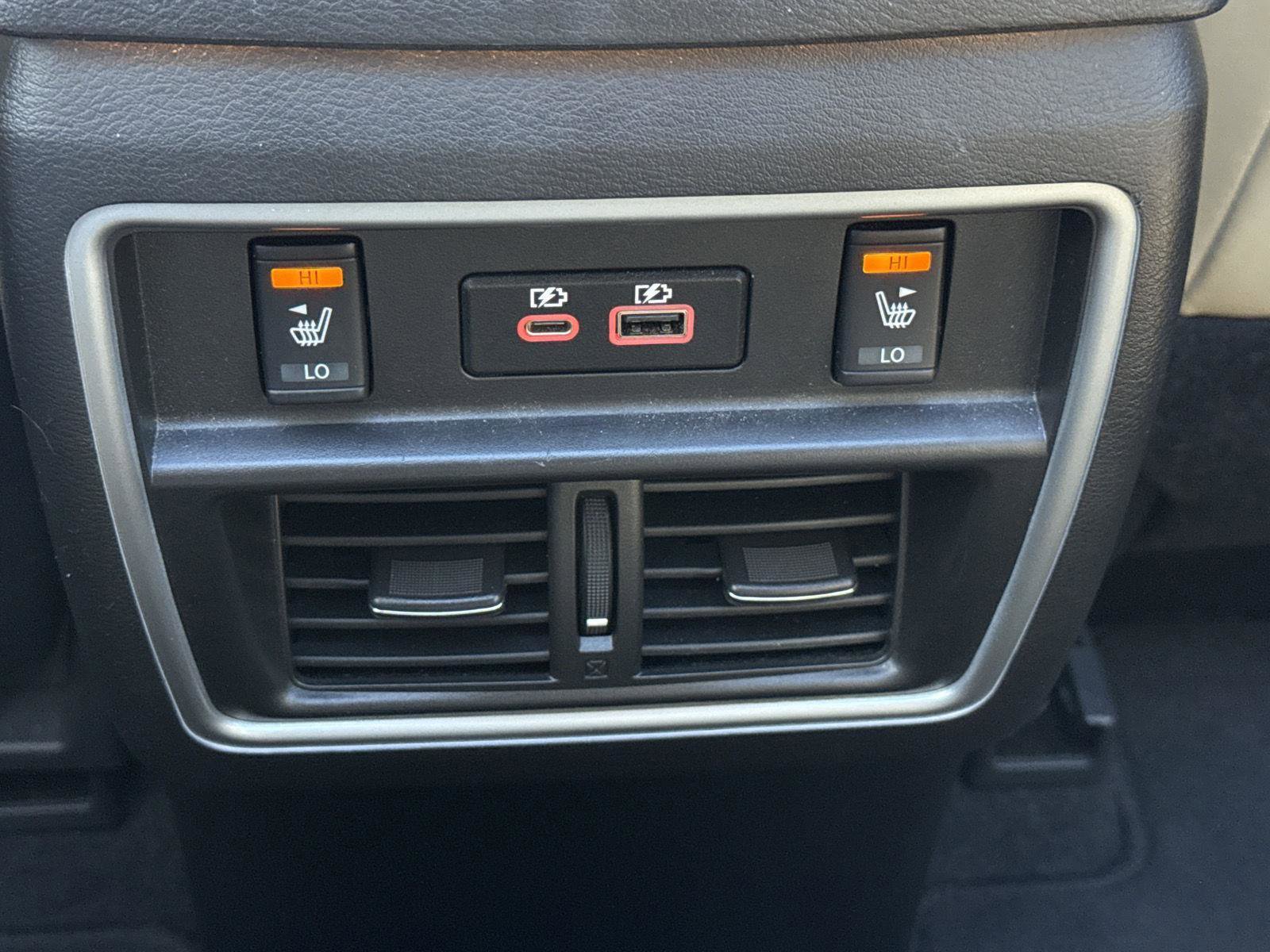 Used 2022 Nissan Murano Platinum w/ Cargo Package image 19