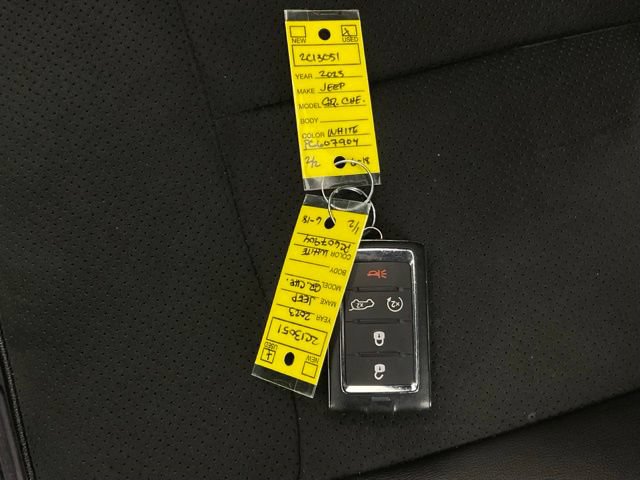 Used 2023 Jeep Grand Cherokee Altitude AWD/4WD image 47