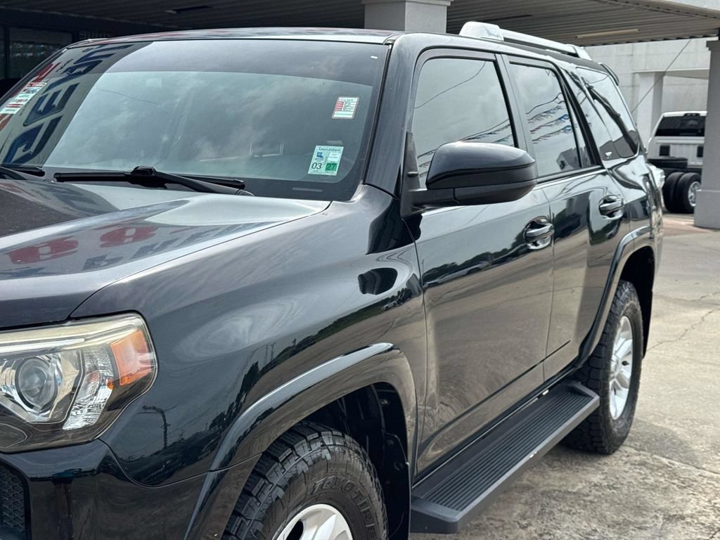 Used 2016 Toyota 4Runner SR5 RWD image 5
