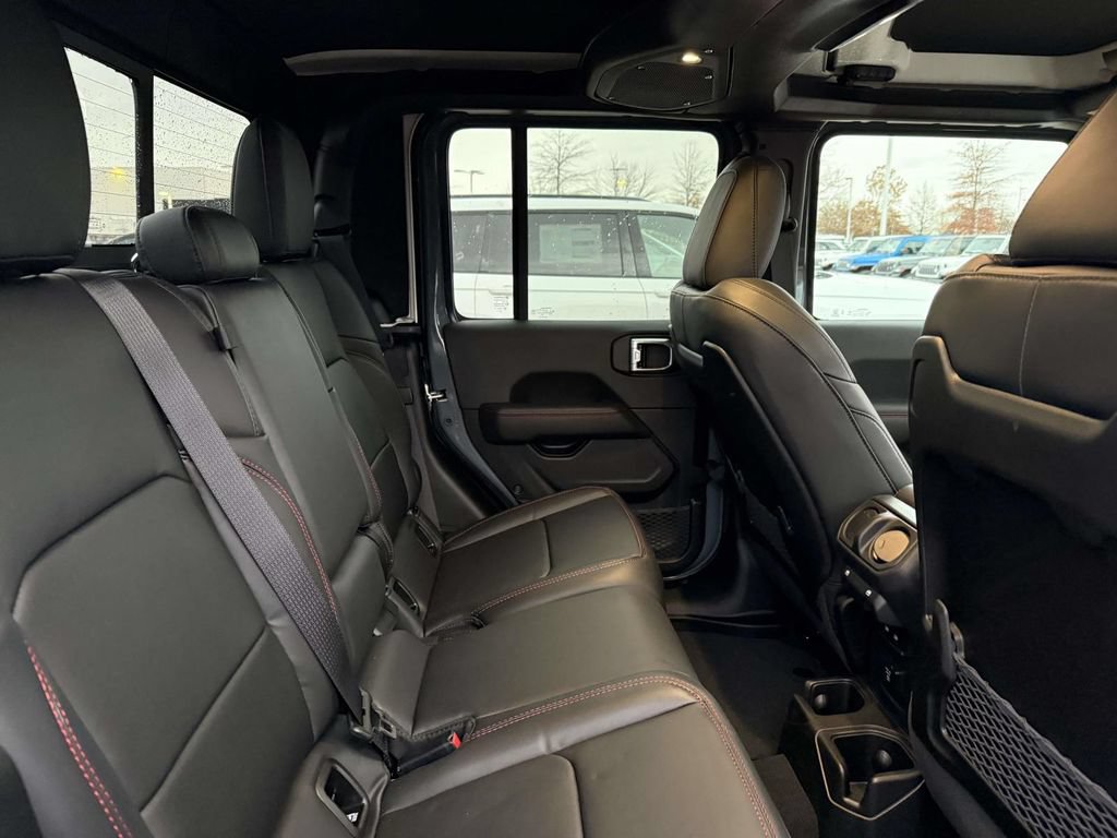 New 2026 Jeep Gladiator Rubicon AWD/4WD image 16