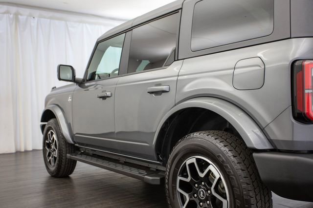 Used 2024 Ford Bronco Outer Banks AWD/4WD image 32