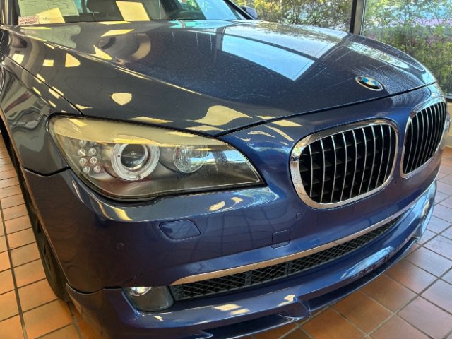 Used 2011 BMW ALPINA B7 xDrive w/ Rear Entertainment Pkg AWD/4WD image 2
