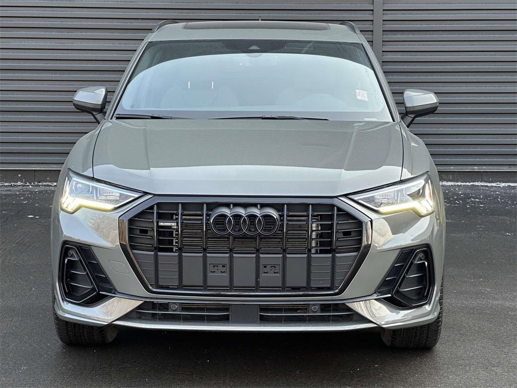 Used 2025 Audi Q3 2.0T Premium w/ Convenience Package image 8