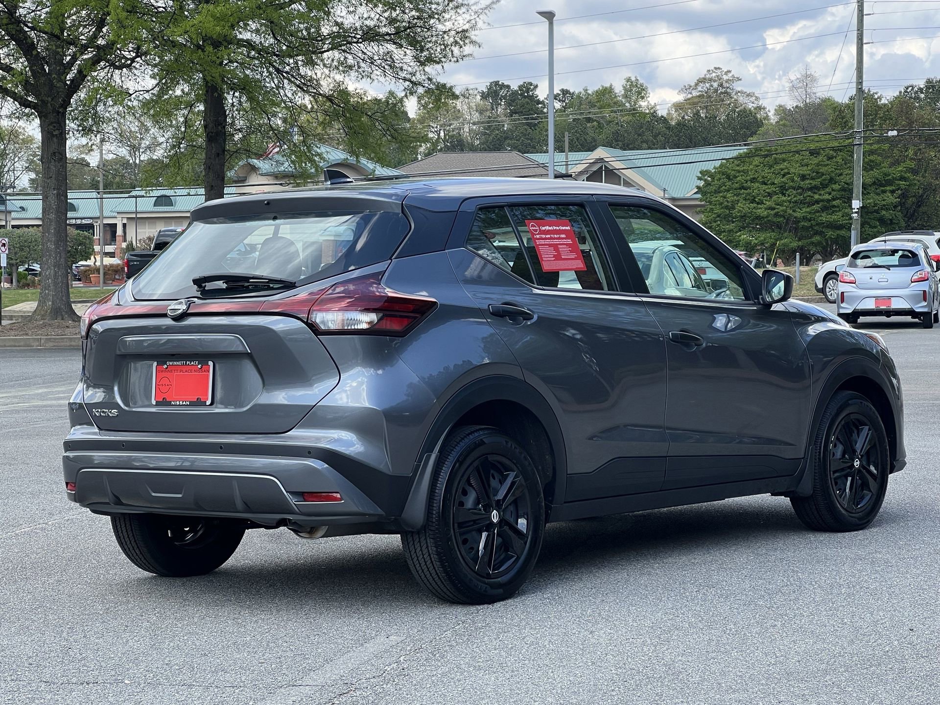 Certified 2025 Nissan Kicks Play S image 21