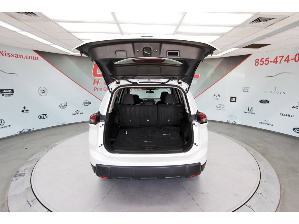Certified 2024 Nissan Rogue S image 25