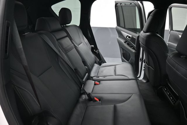 Used 2023 Lexus LX 600 F Sport w/ Accessory Package (Z1) AWD/4WD image 27