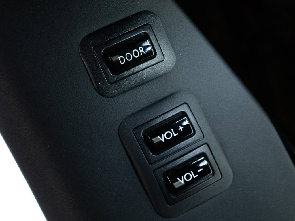 Certified 2018 Rolls-Royce Phantom Sedan image 30