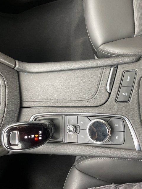 Used 2022 Cadillac XT5 Premium Luxury image 15