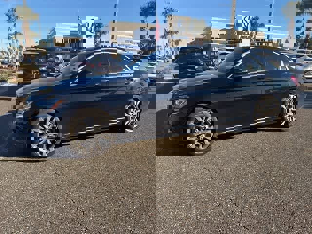 Used 2016 Mercedes-Benz C 300 Sedan image 2