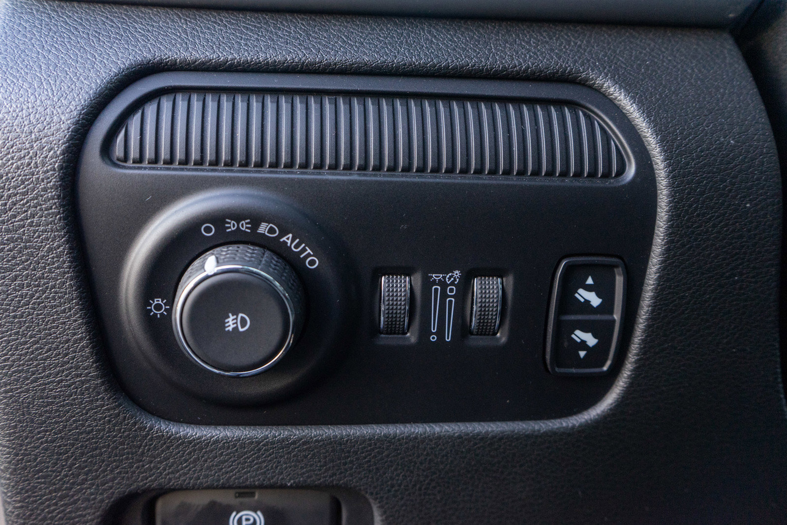 Used 2022 Jeep Wagoneer Series I w/ Convenience Group I image 17