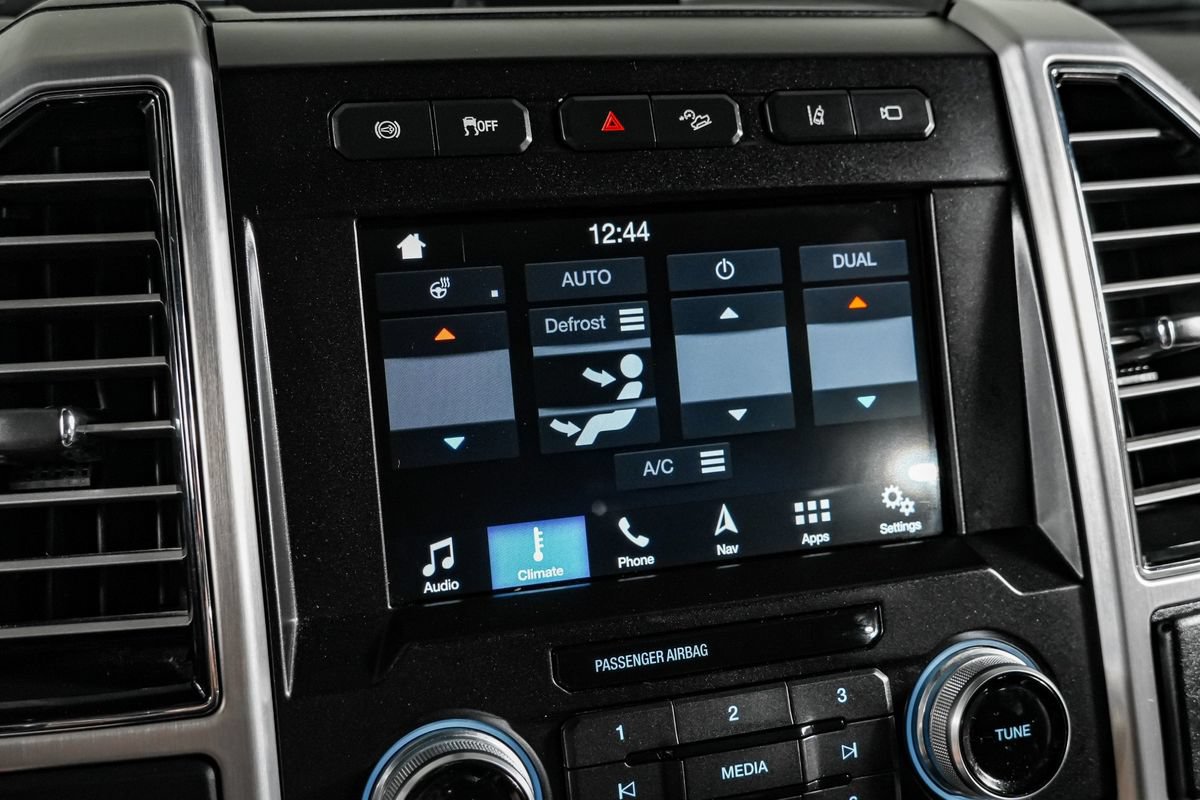 Used 2019 Ford F250 Platinum w/ Platinum Ultimate Package AWD/4WD image 29
