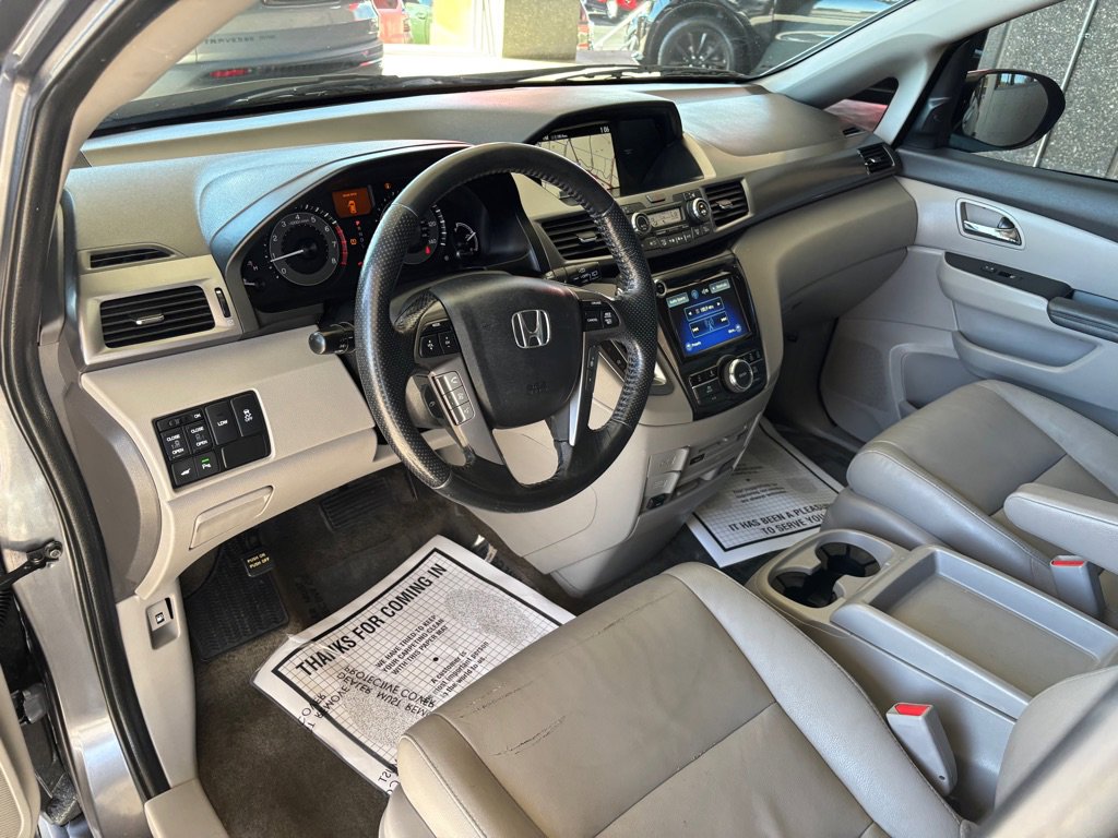 Used 2014 Honda Odyssey Touring Elite image 7