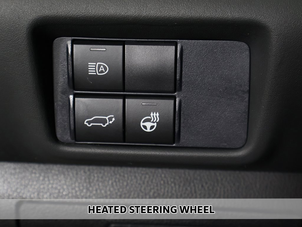 Used 2020 Toyota Highlander Limited image 9