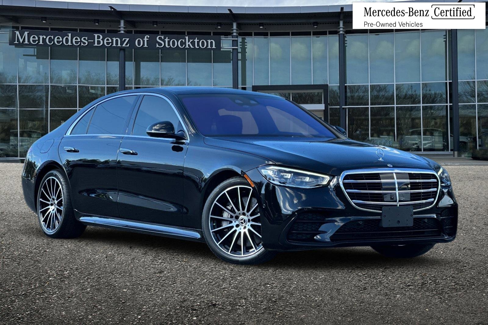 Certified 2022 Mercedes-Benz S 500 4MATIC image 1