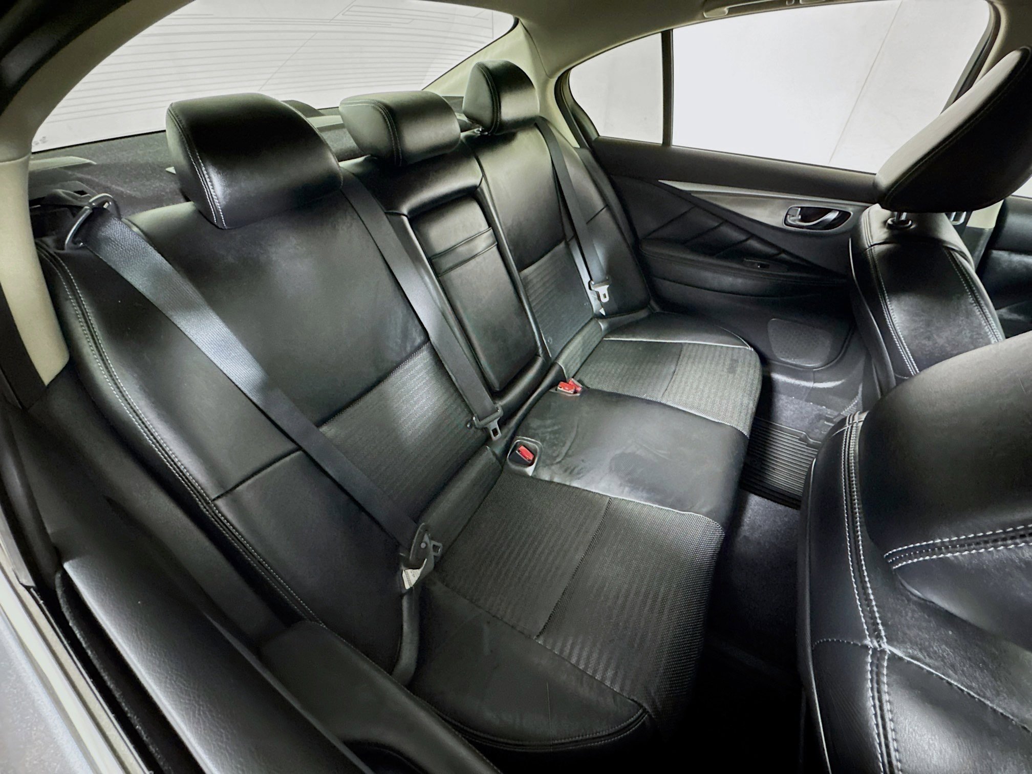 Used 2015 INFINITI Q50 AWD w/ Navigation Package image 26