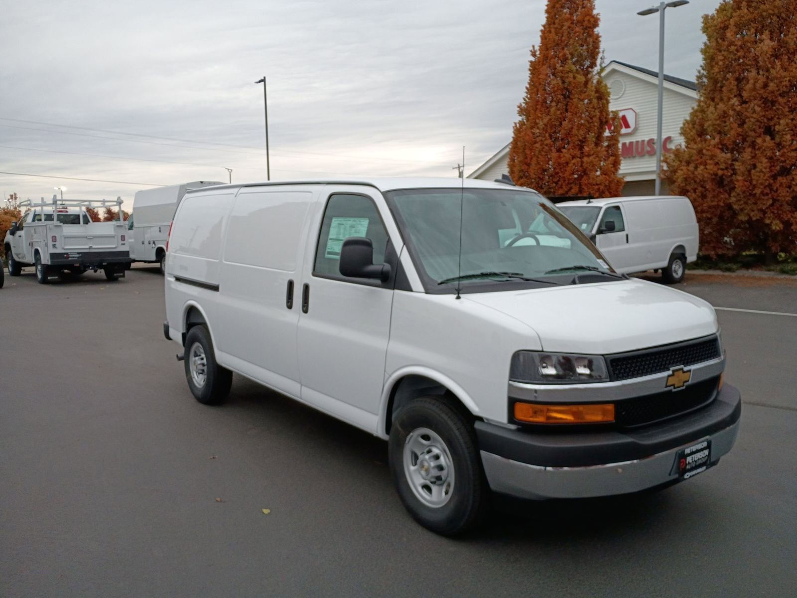 New 2025 Chevrolet Express 2500 w/ Driver Convenience Package image 9