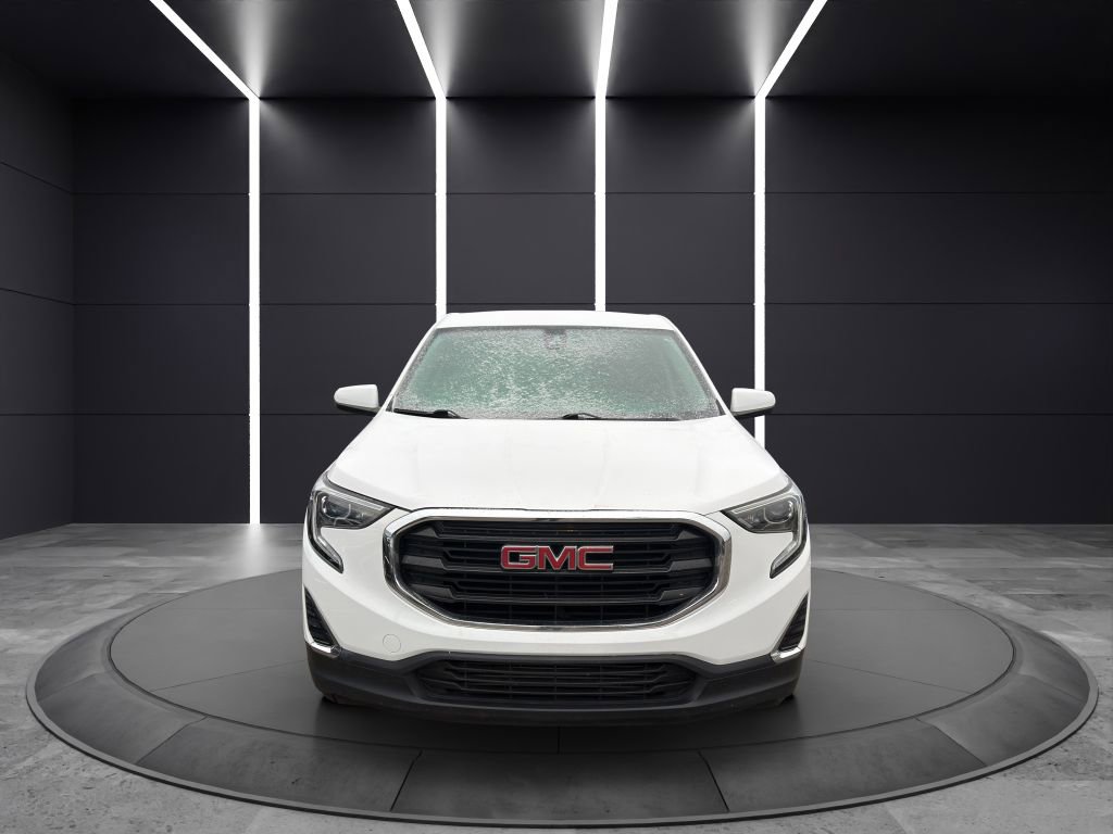 Used 2020 GMC Terrain SLE image 2