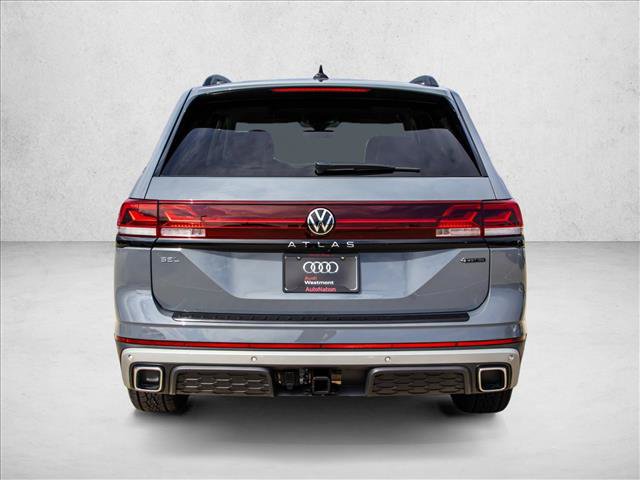 Used 2024 Volkswagen Atlas Peak Edition SEL AWD/4WD image 6