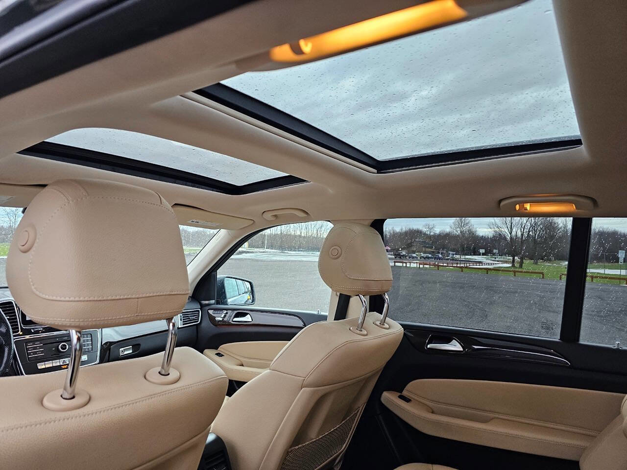 Used 2018 Mercedes-Benz GLS 450 GLS 450 AWD 4MATIC 4dr SUV image 9