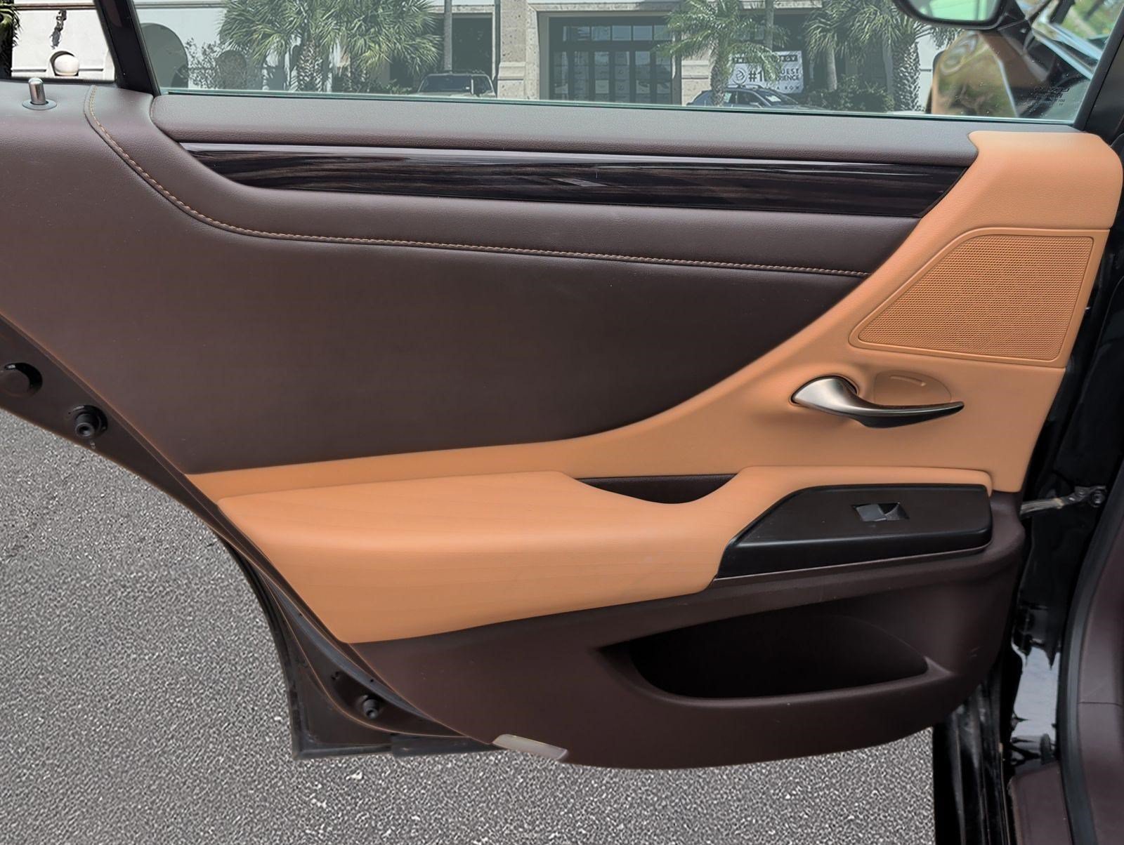 Used 2019 Lexus ES 350 F Sport w/ Accessory Package 2 FWD image 24