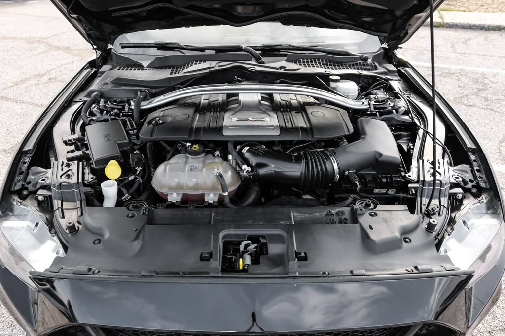 Used 2019 Ford Mustang GT Premium RWD image 41
