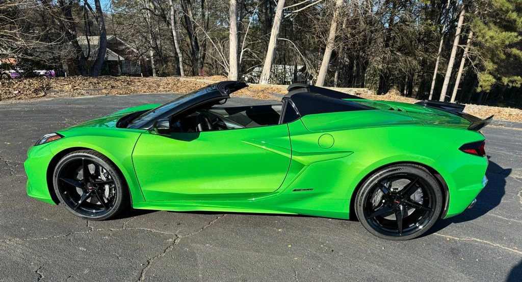 New 2026 Chevrolet Corvette E-Ray image 32