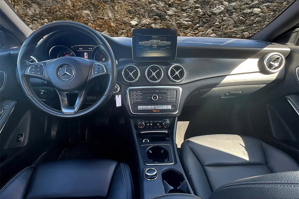 Used 2018 Mercedes-Benz CLA 250 image 13