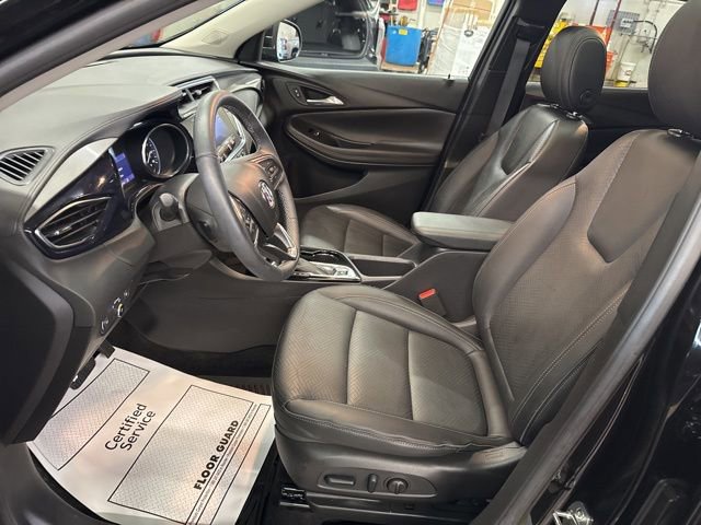 Used 2023 Buick Encore GX Essence w/ Experience Buick Package image 11