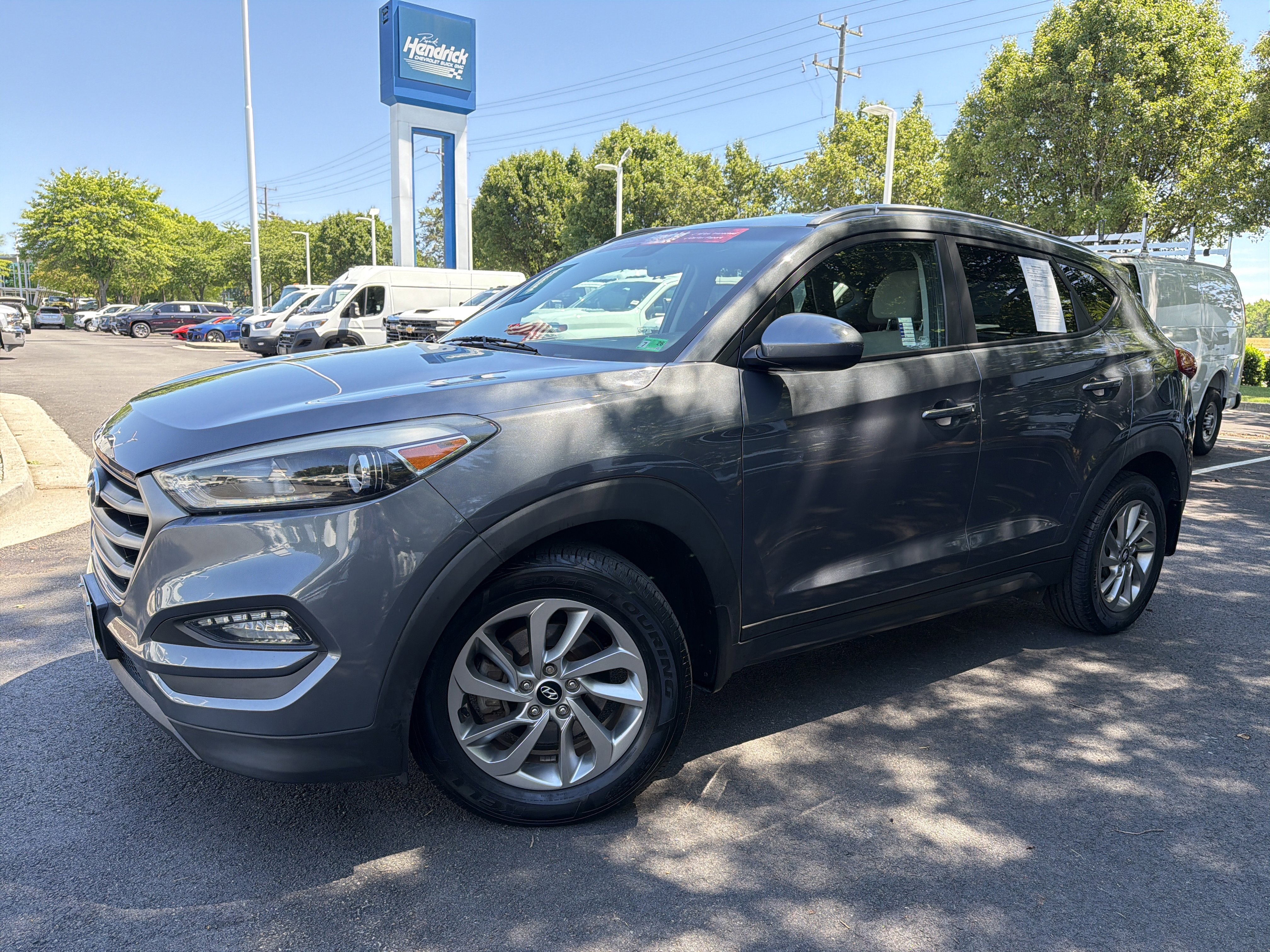Used 2016 Hyundai Tucson SE w/ Option Group 02 FWD image 5
