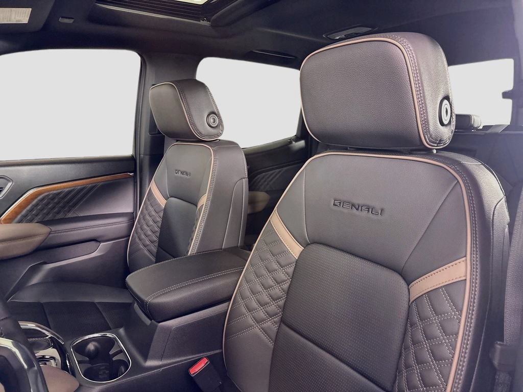 New 2026 GMC Canyon Denali AWD/4WD image 21