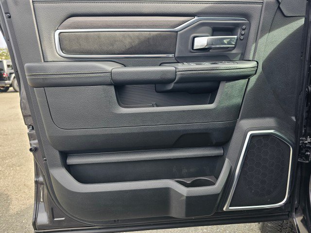 New 2027 RAM 2500 Laramie AWD/4WD image 25