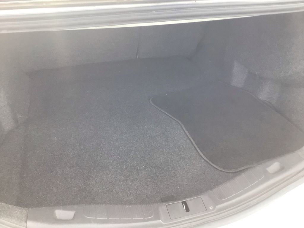 Used 2013 Ford Fusion SE FWD image 13