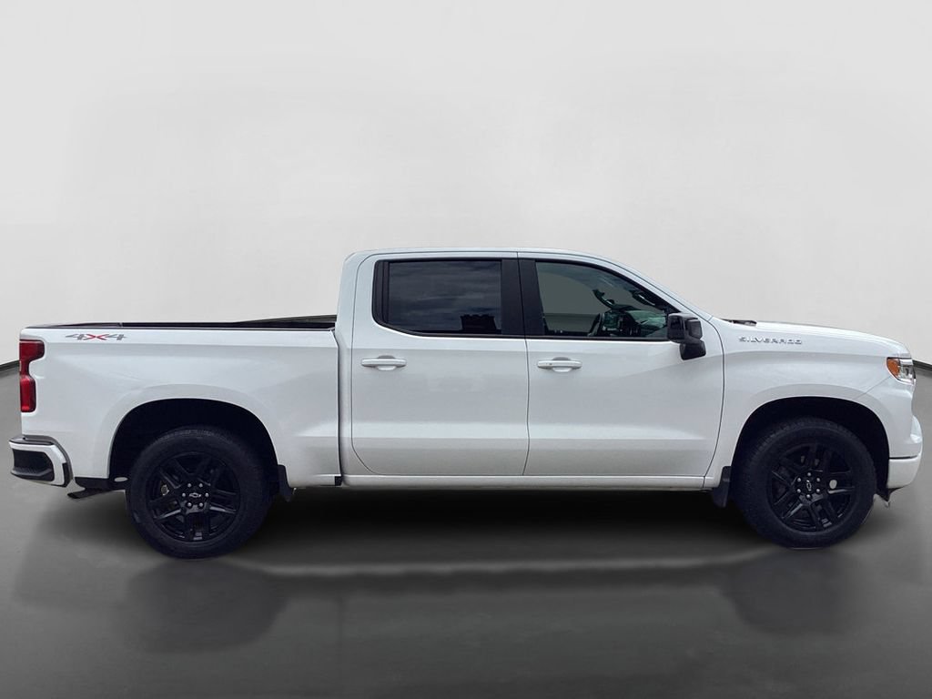 Used 2023 Chevrolet Silverado 1500 RST w/ Protection Package AWD/4WD image 4