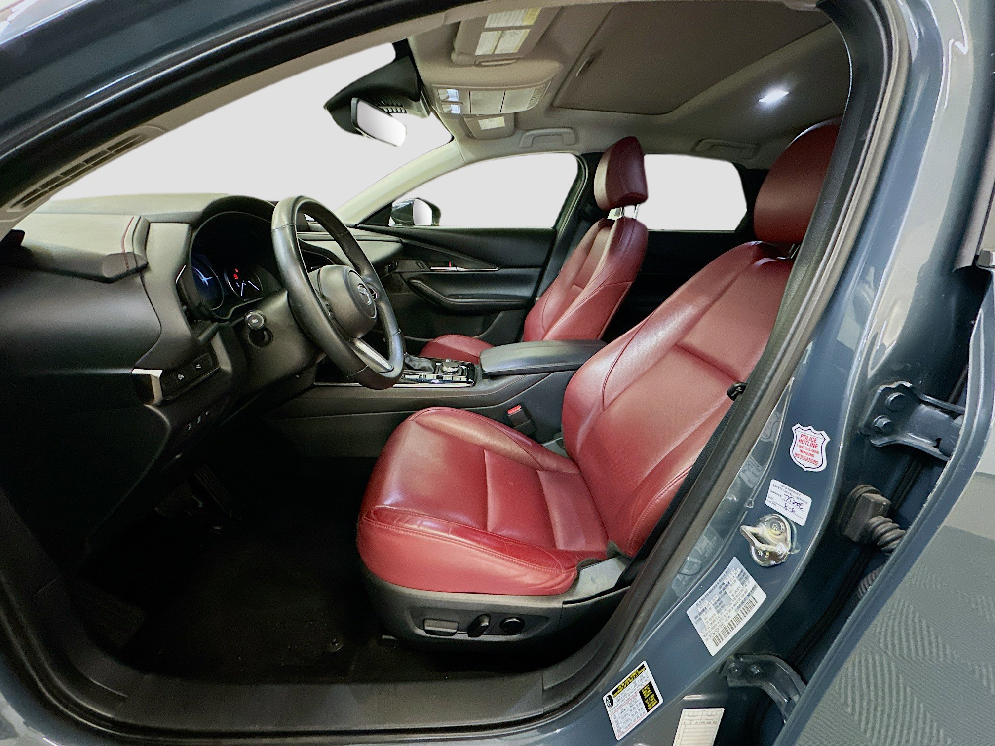 Used 2025 MAZDA CX-30 AWD 2.5 S w/ Preferred Package image 13