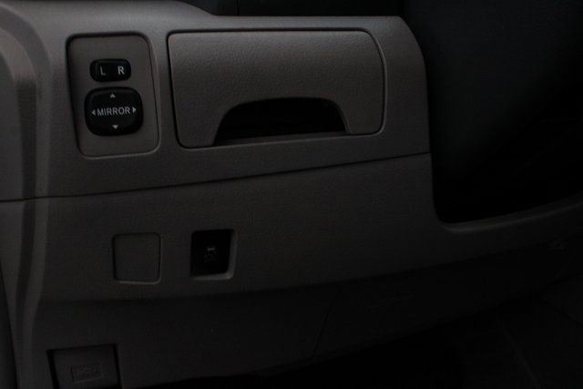 Used 2011 Toyota Camry LE w/ LE Extra-Value Pkg image 57