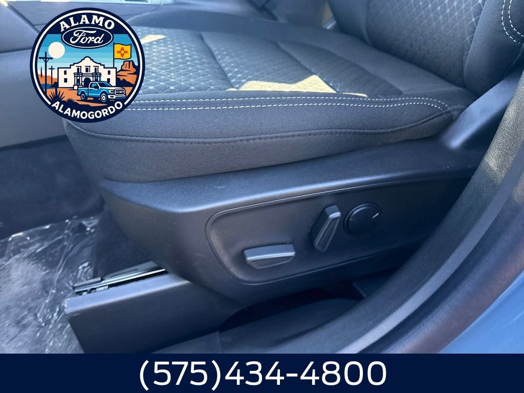 New 2026 Ford Escape Active w/ Active Premium Tech Pack AWD/4WD image 4