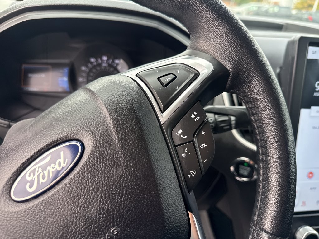 Used 2023 Ford Edge SEL w/ Convenience Package AWD/4WD image 41
