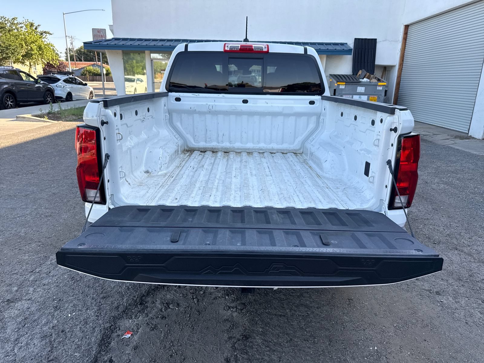 Used 2023 Chevrolet Colorado W/T w/ Advanced Trailering Package AWD/4WD image 23