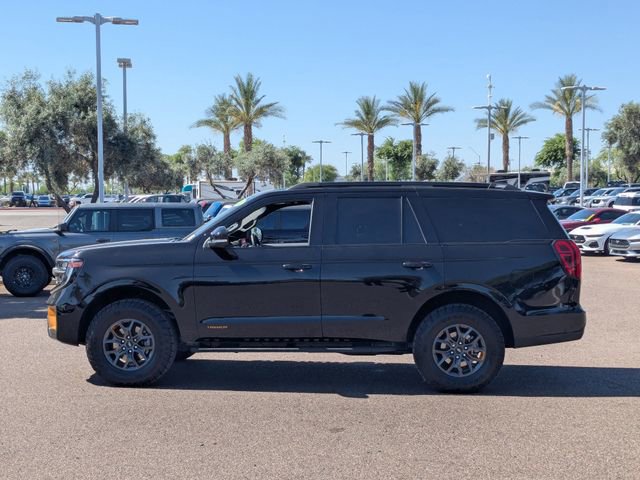 Certified 2025 Ford Expedition Tremor AWD/4WD image 4