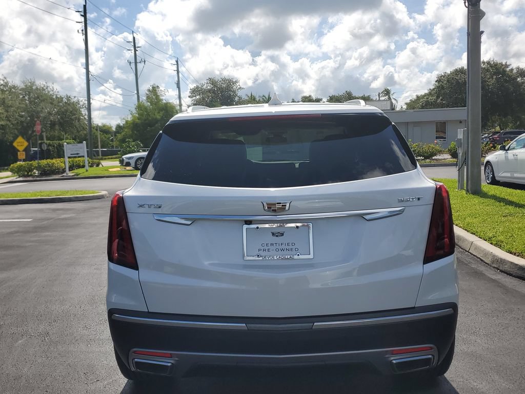 Certified 2023 Cadillac XT5 Premium Luxury w/ LPO, Premium Carpet Package FWD image 13