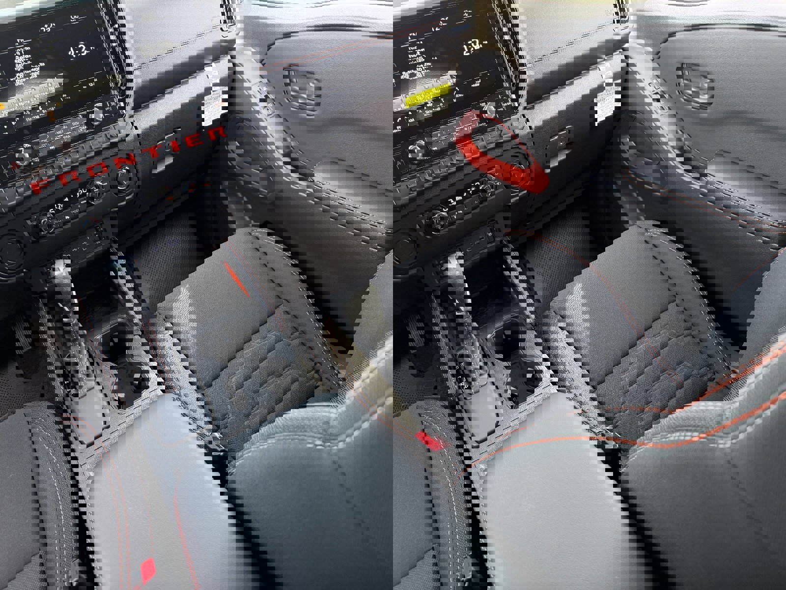 New 2026 Nissan Frontier Pro-X w/ Tow Package image 17