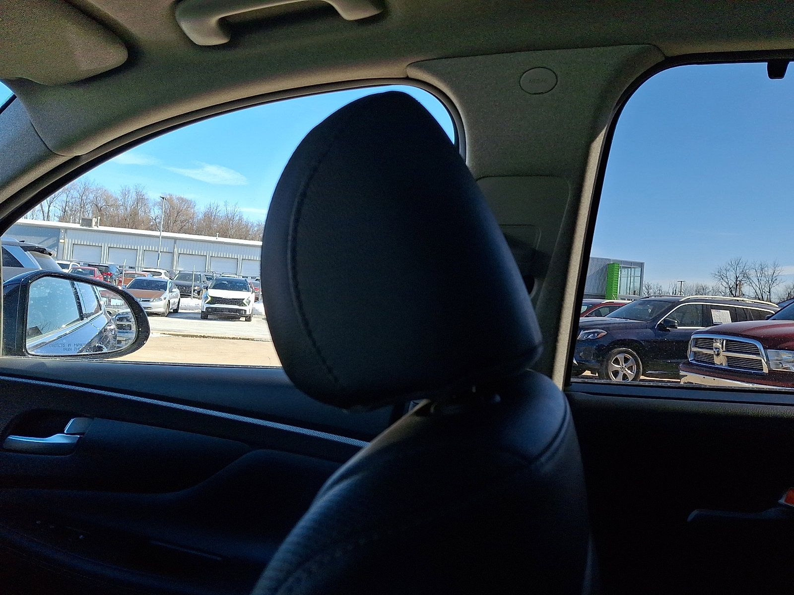 Used 2020 Hyundai Santa Fe Limited image 17