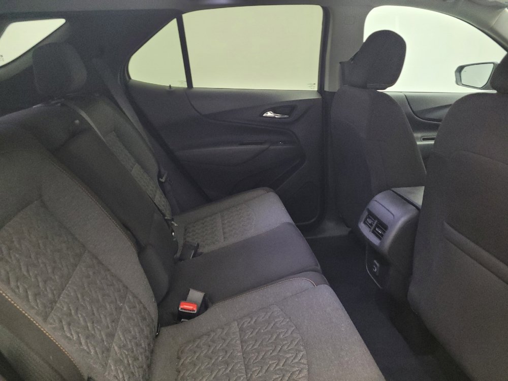 Used 2023 Chevrolet Equinox LT w/ LPO, Floor Liner Package AWD/4WD image 19